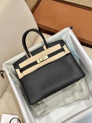 Home Hermès Birkin 30 Noir, Gold Togo Gold Hardware